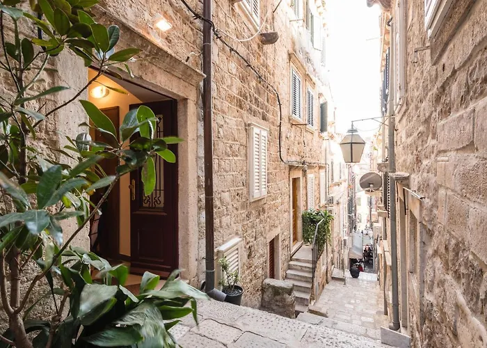 Old Town Duodecim